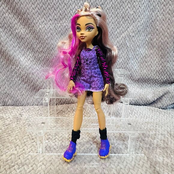 Monster High's Clawdeen Wolf Doll - Picture 1 of 8